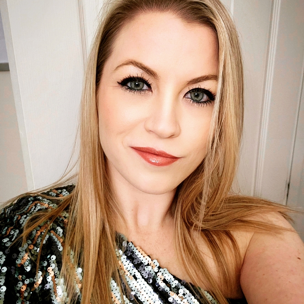Meet your Posher, Liz - Picture 4 of 16